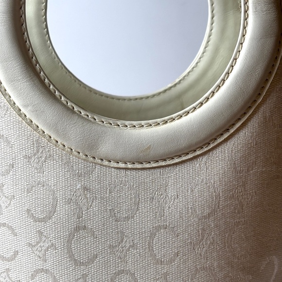 Celine Vintage Cream Macadam Tote with Circular Handle - Picture 4 of 10